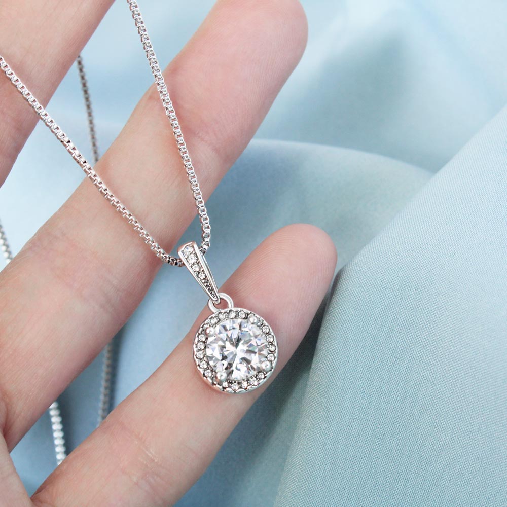 8 mm cushion-cut CZ pendant adjustable box chain