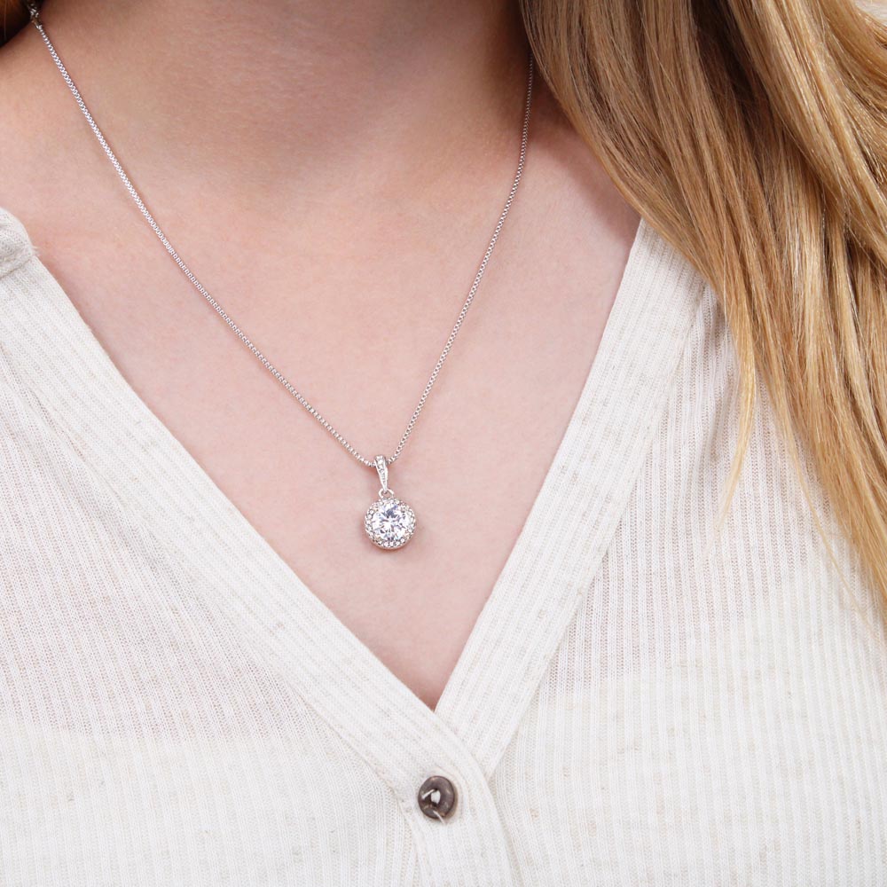 8mm cushion-cut cubic zirconia pendant adjustable box chain 16-18 inch