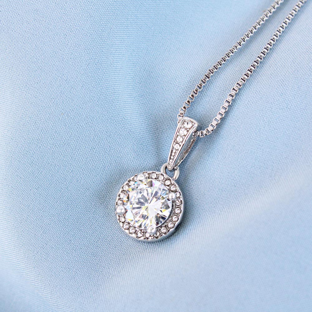 8mm cushion-cut cubic zirconia pendant adjustable box chain 16-18 inch